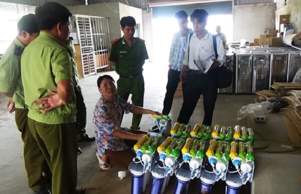 Thi-truong-tran-lan-cac-loai-may-loc-nuoc-gia-khong-nguon-goc-xuat-xu