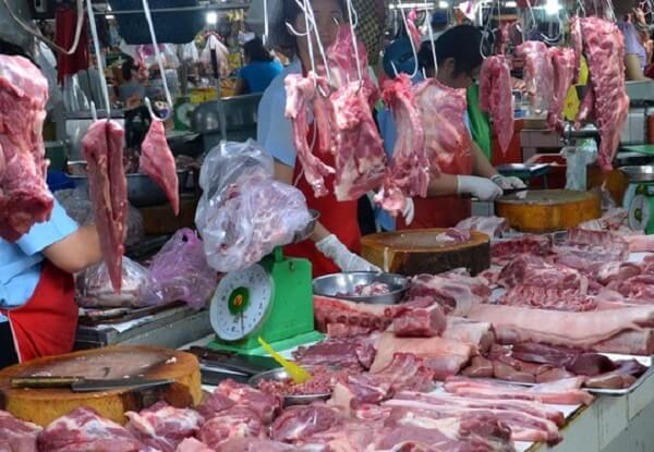 Thit-lon-khong-duoc-dam-bao-se-co-nguy-co-gay-benh-cho-con-nguoi