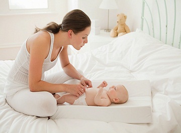 ​​​​​​​Bỉm, tã giấy mua sao cho đúng để bảo vệ làn da con trẻ