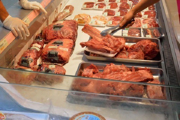 Mập mờ nguồn gốc thịt ngoại
